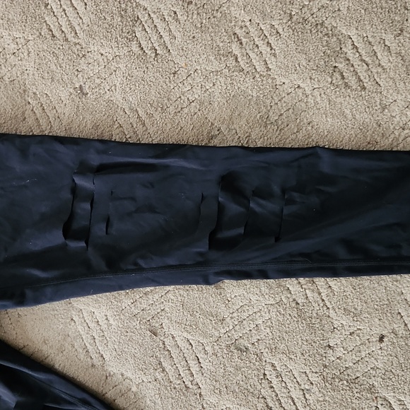 Zyia womens size 6-8 purposely cut for style bnwot - Picture 3 of 5